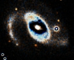 NGC 4319. Źródło: Aladin. Obróbka: B. Lempel